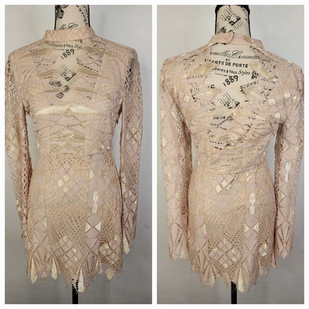 Free People Deco LaceMini Dress Sz 0 Fairy Eyelet Bell Sleeves Pink Tan